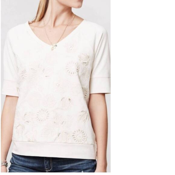 Anthropologie Tops - Anthropologie Saturday Sunday Ivory Embroidered Floral M